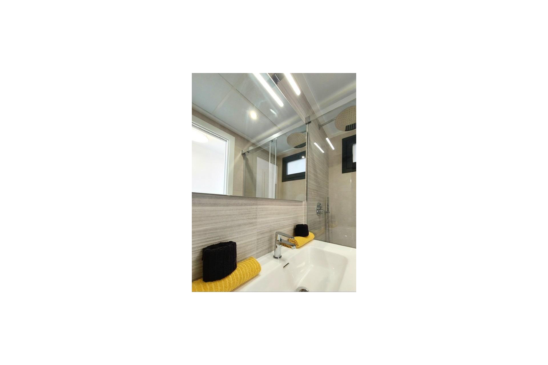 Nouvelle construction - Attique -
San Miguel de Salinas - Pueblo