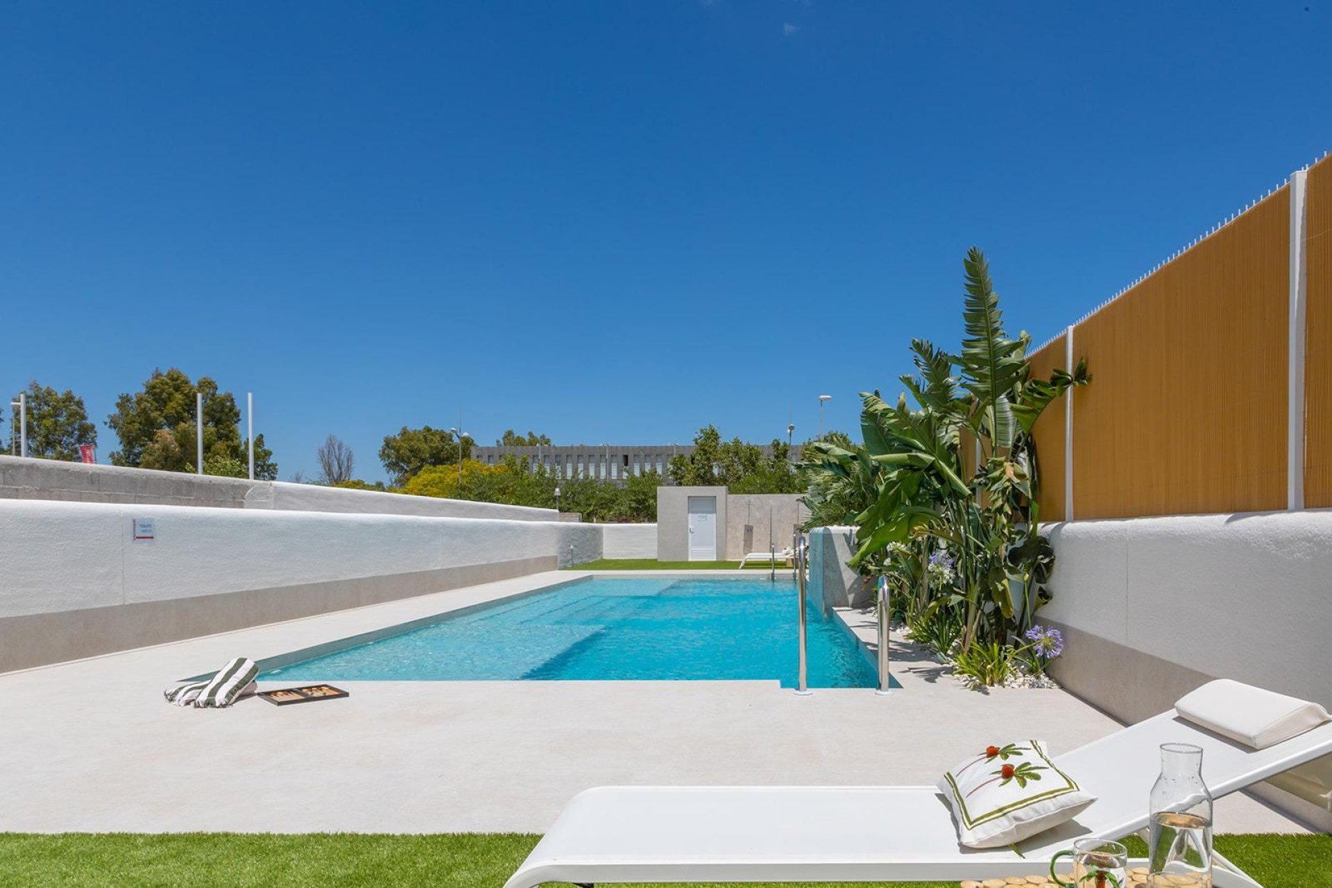 Nouvelle construction - Bungalow -
Dolores - Sector 3