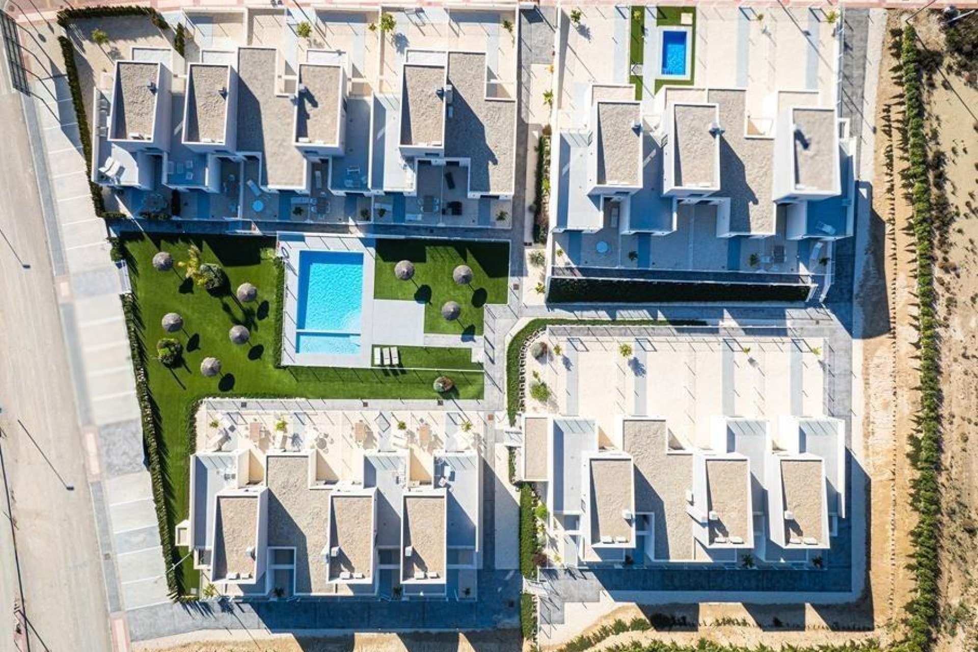 Obra nueva - Town House -
Banos y Mendigo - Altaona Golf