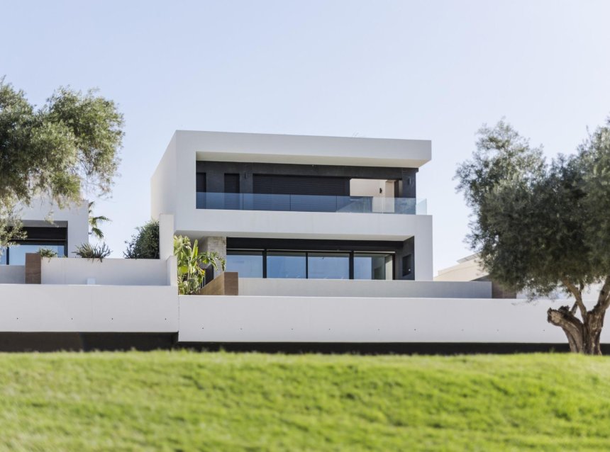 Obra nueva - Villa -
Algorfa - La Finca Golf