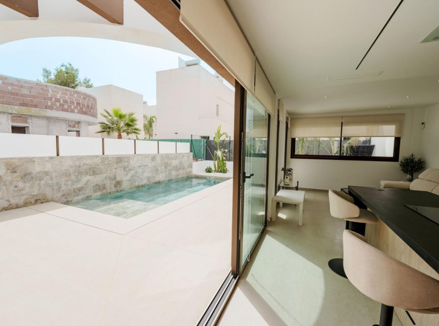 Obra nueva - Villa -
Almoradí - Las Heredades