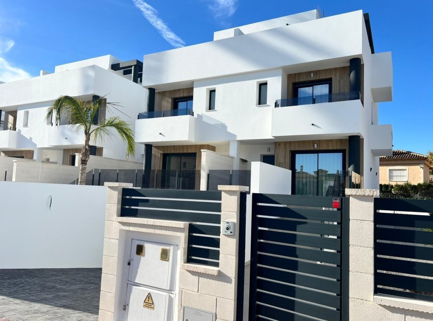 Obra nueva - Villa -
Benferri - Benfis Park