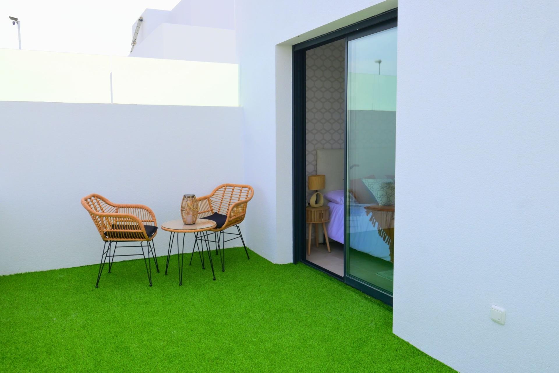 Obra nueva - Villa -
Dolores - polideportivo