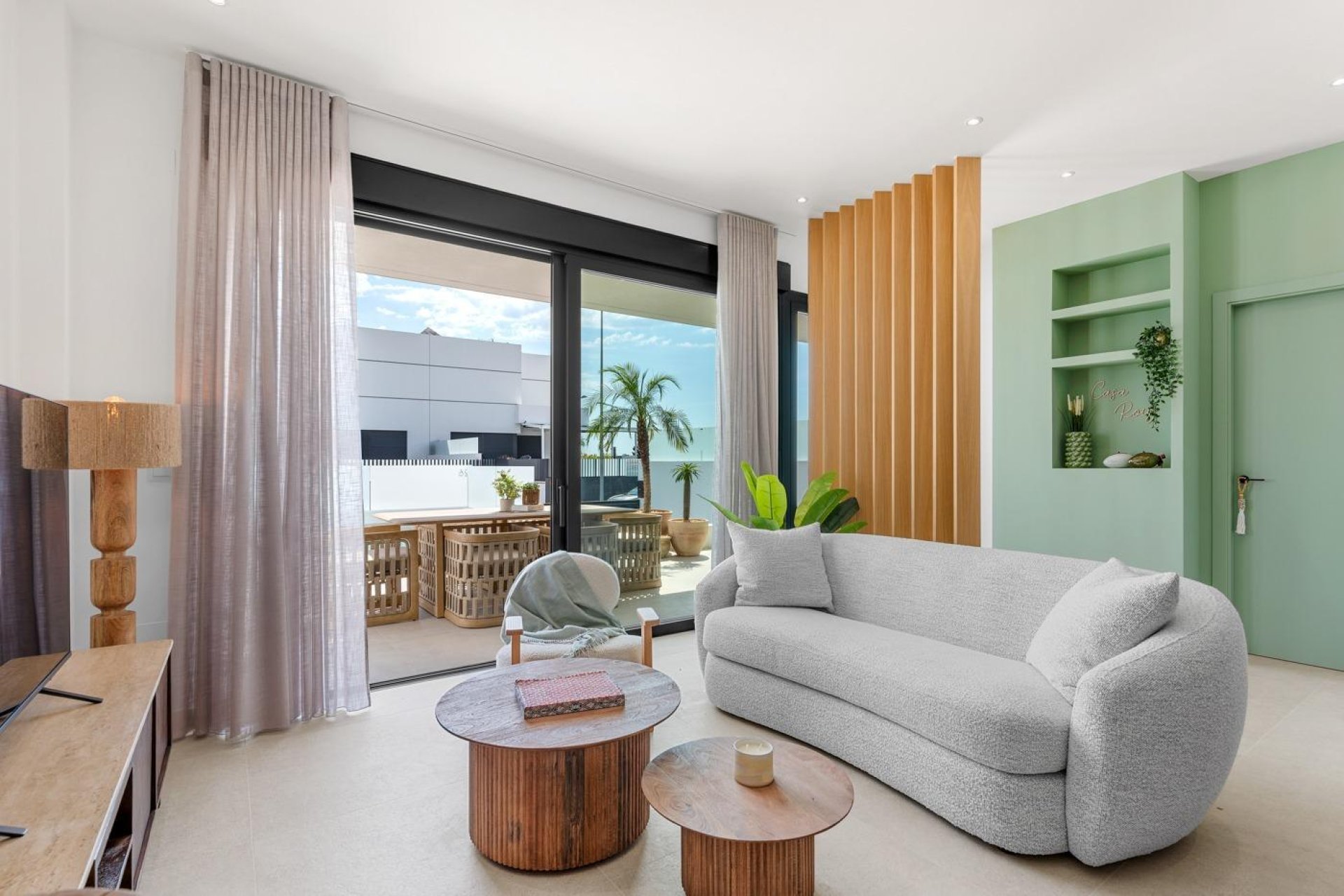 Obra nueva - Villa -
Dolores - Sector 3