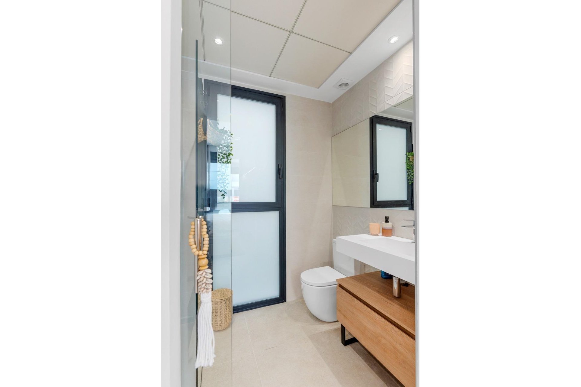 Obra nueva - Villa -
Dolores - Sector 3