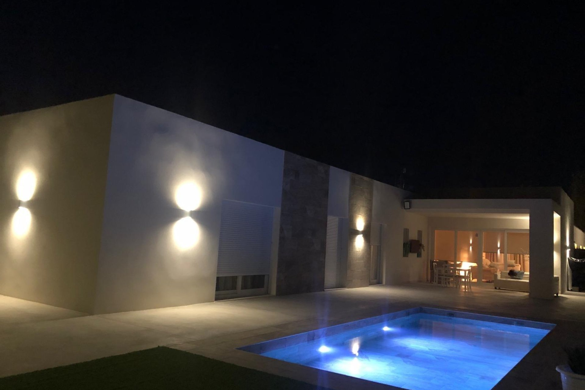 Obra nueva - Villa -
La Romana - Los Joveres