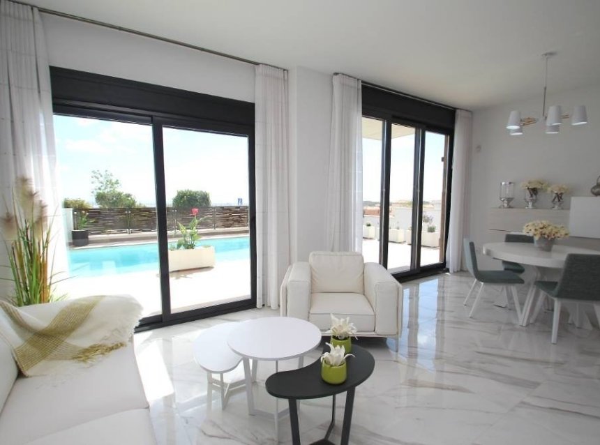 Obra nueva - Villa -
Orihuela Costa - Campoamor