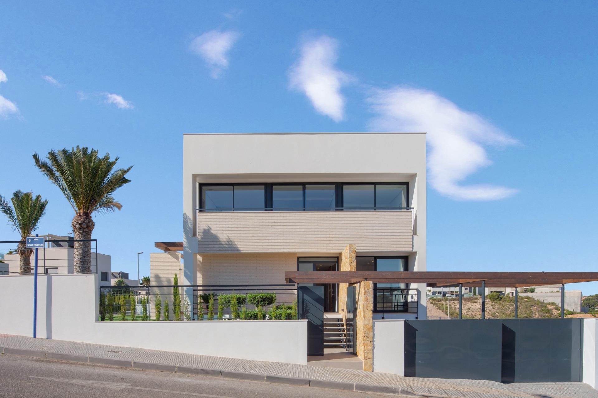 Obra nueva - Villa -
Orihuela Costa - Campoamor