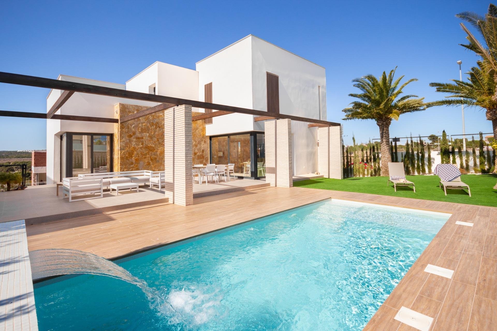 Obra nueva - Villa -
Orihuela Costa - Campoamor