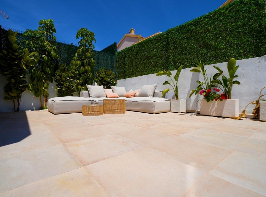 Obra nueva - Villa -
Orihuela Costa - Los Altos