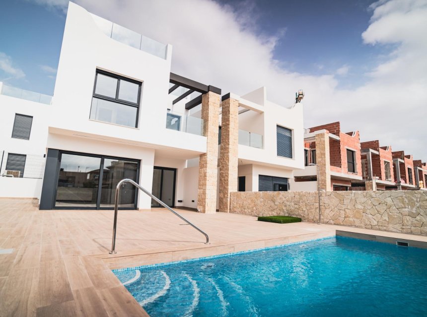 Obra nueva - Villa -
Orihuela Costa - Punta Prima