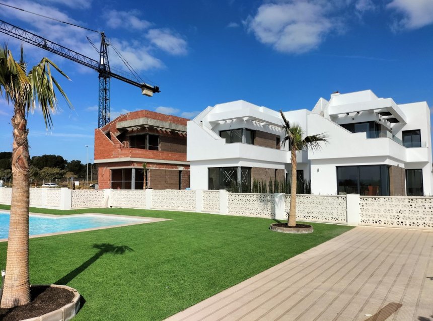 Obra nueva - Villa -
Pilar de la Horadada - Lo Romero Golf