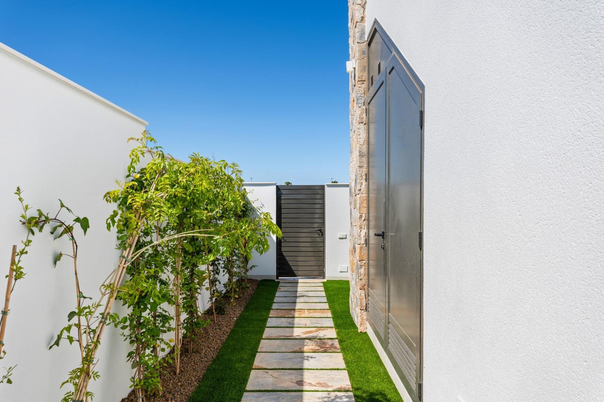 Obra nueva - Villa -
San Javier - Parque del doce
