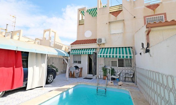 Quad House - Reventa - Torrevieja -
                Torretas
