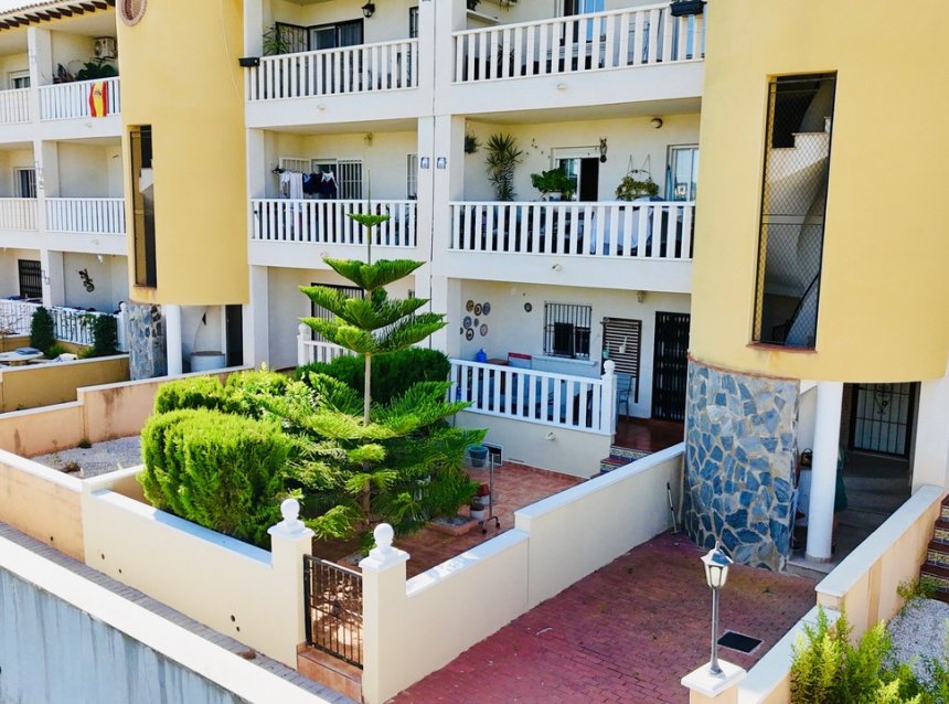 Resale - Apartment -
Cabo Roig - Costa Blanca