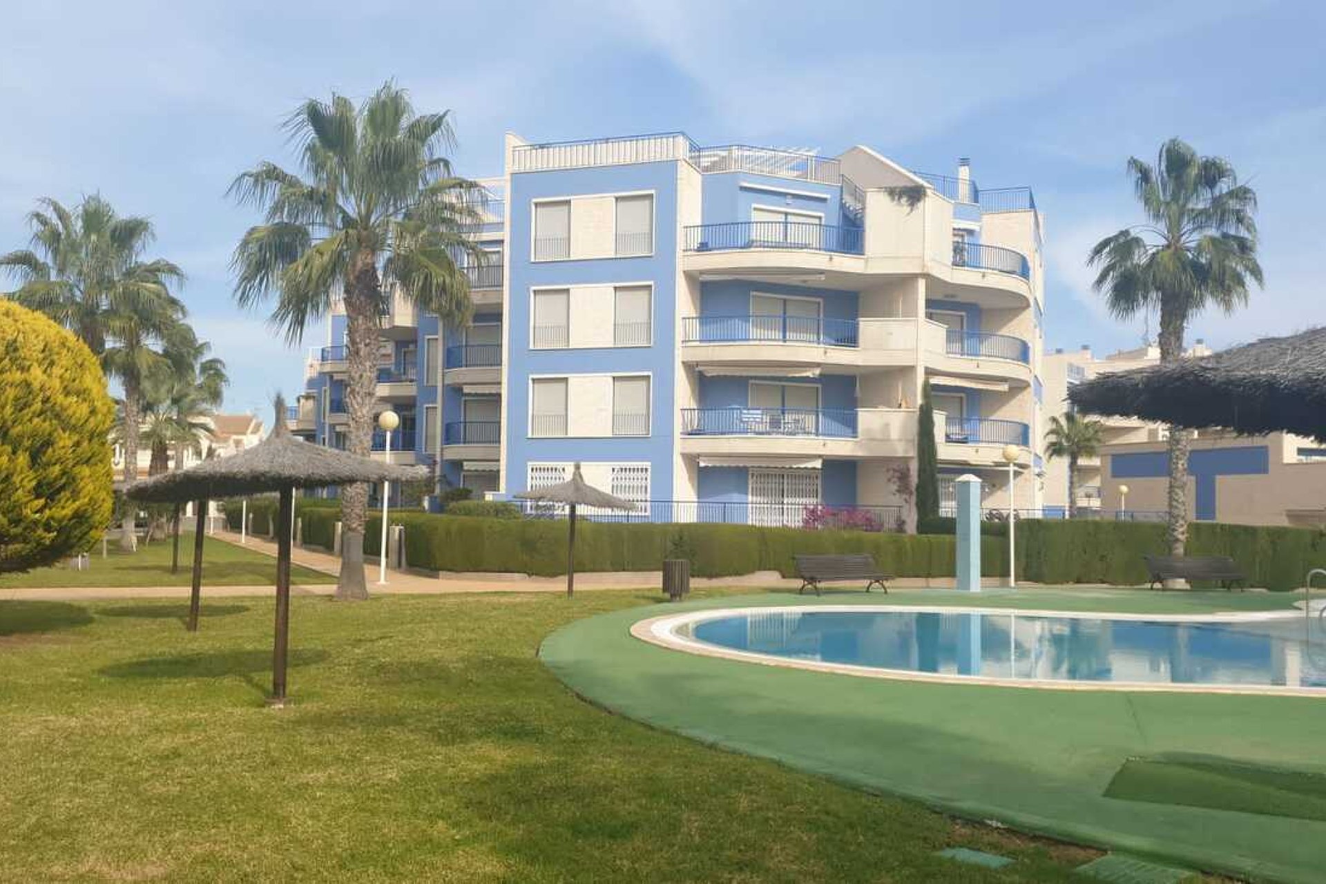 Resale - Apartment -
Cabo Roig - Costa Blanca