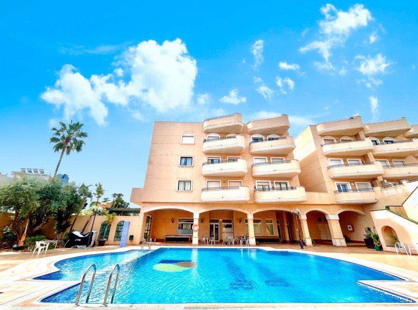 Resale - Apartment -
Cabo Roig - Costa Blanca
