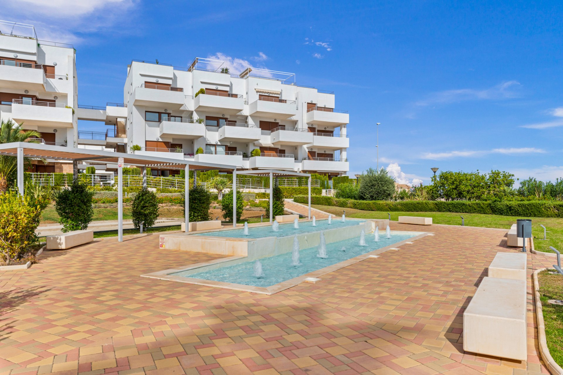 Resale - Apartment -
Cabo Roig - Costa Blanca