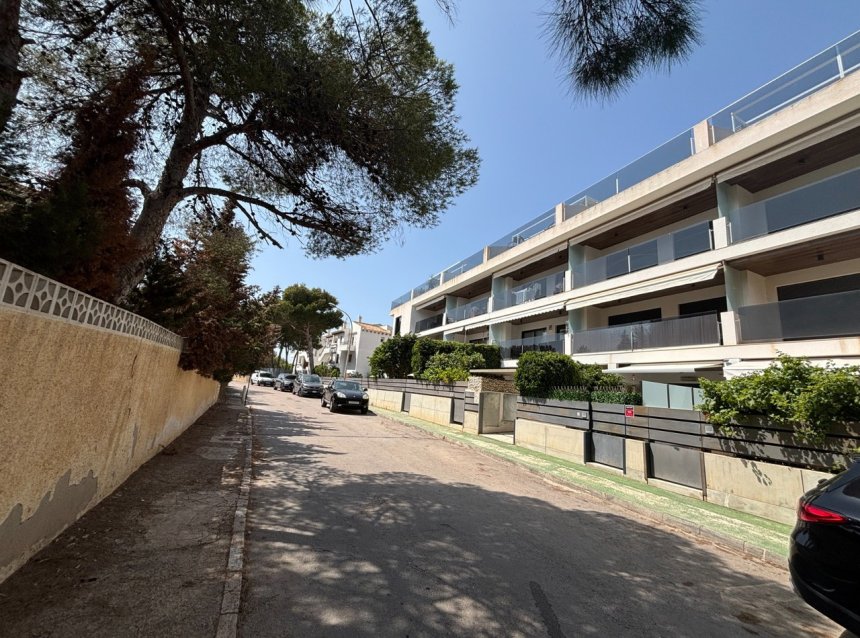 Resale - Apartment -
Cabo Roig - Costa Blanca