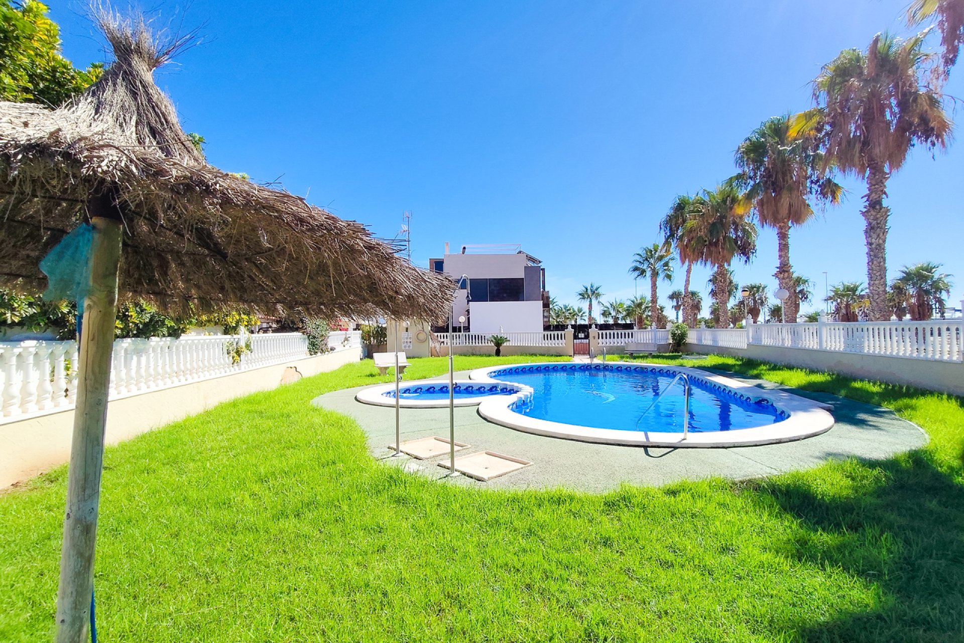 Resale - Apartment -
Cabo Roig - Costa Blanca