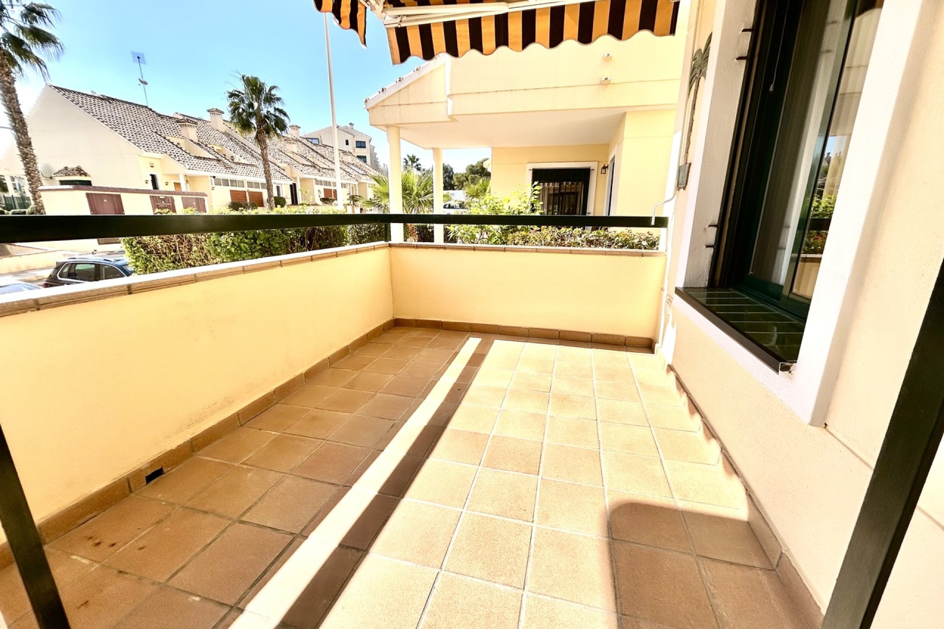 Resale - Apartment -
Campoamor - Costa Blanca
