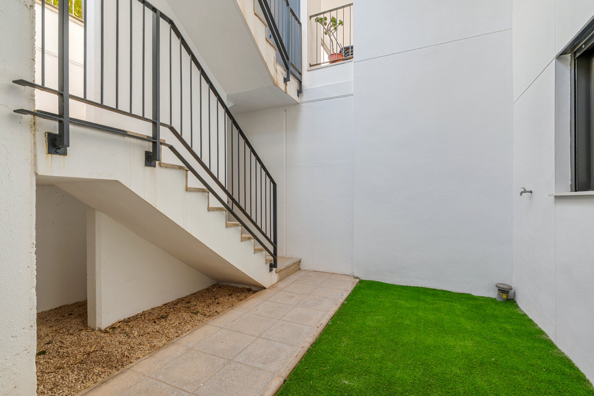 Resale - Apartment -
Campoamor - Costa Blanca