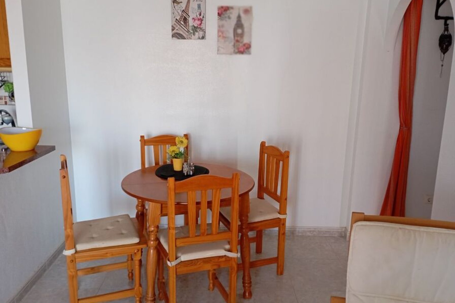 Resale - Apartment -
Daya Vieja - Costa Blanca