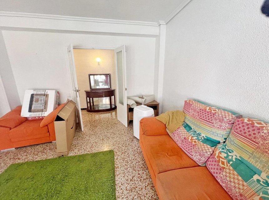 Resale - Apartment -
Guardamar del Segura - Centro