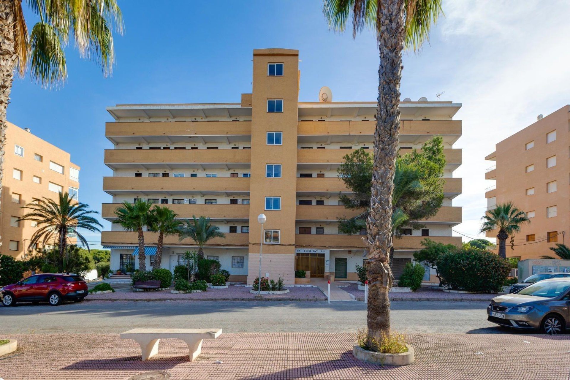 Resale - Apartment -
Guardamar del Segura - Pinomar