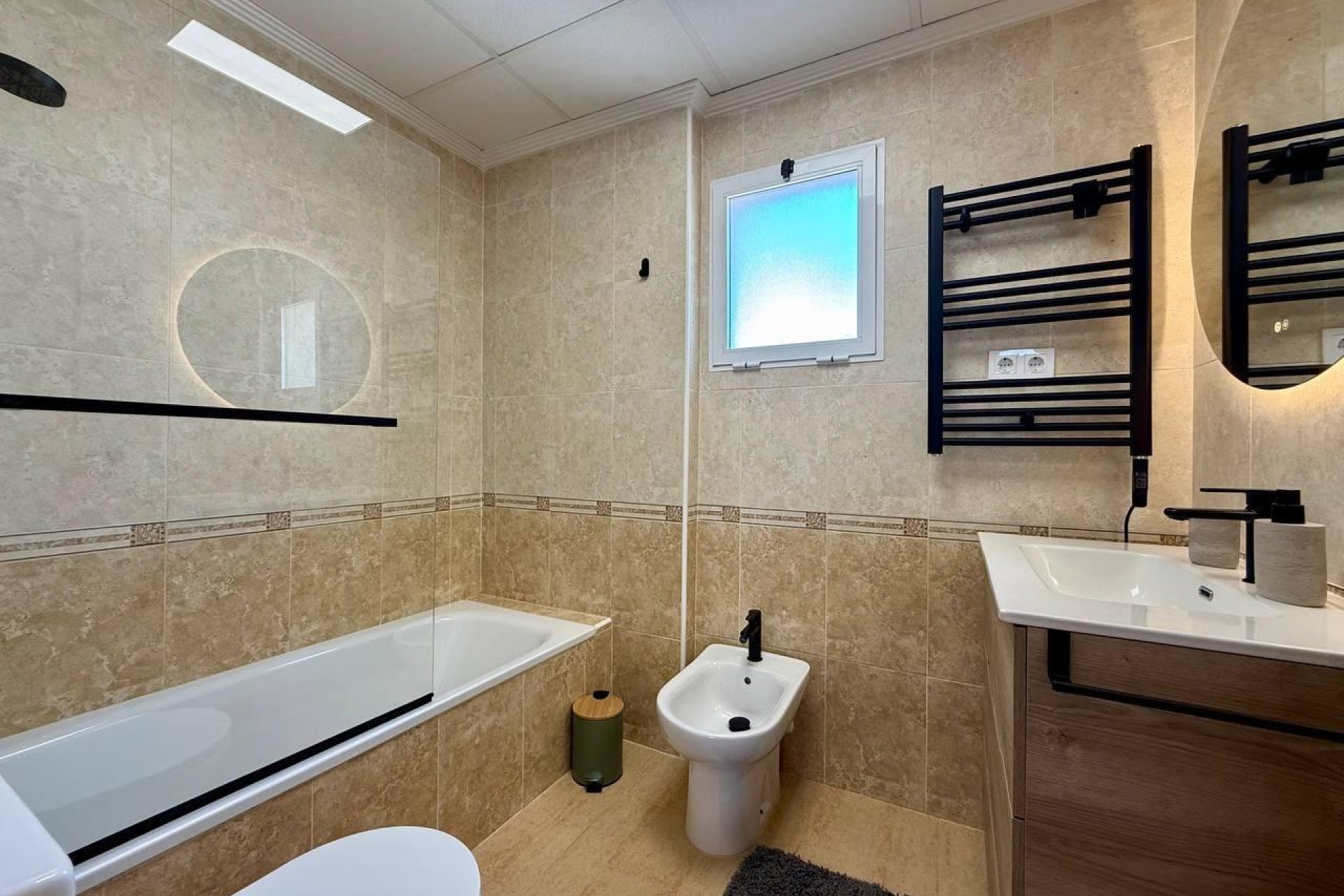 Resale - Apartment -
Guardamar del Segura - Puerto