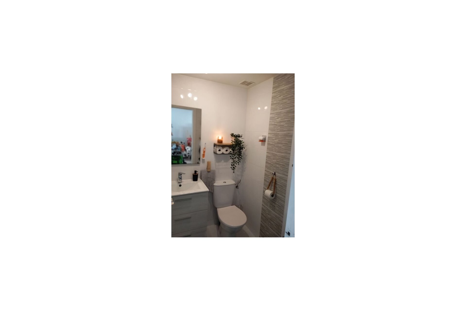 Resale - Apartment -
Jacarilla - Inland