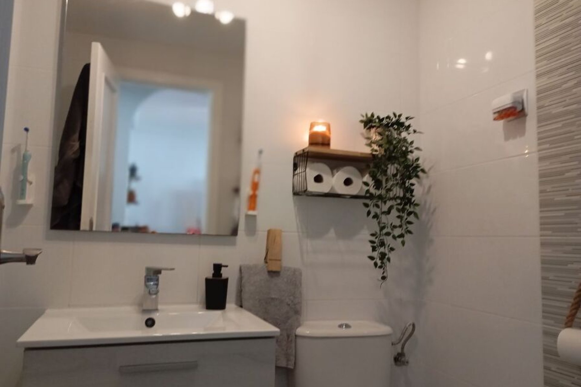 Resale - Apartment -
Jacarilla - Inland
