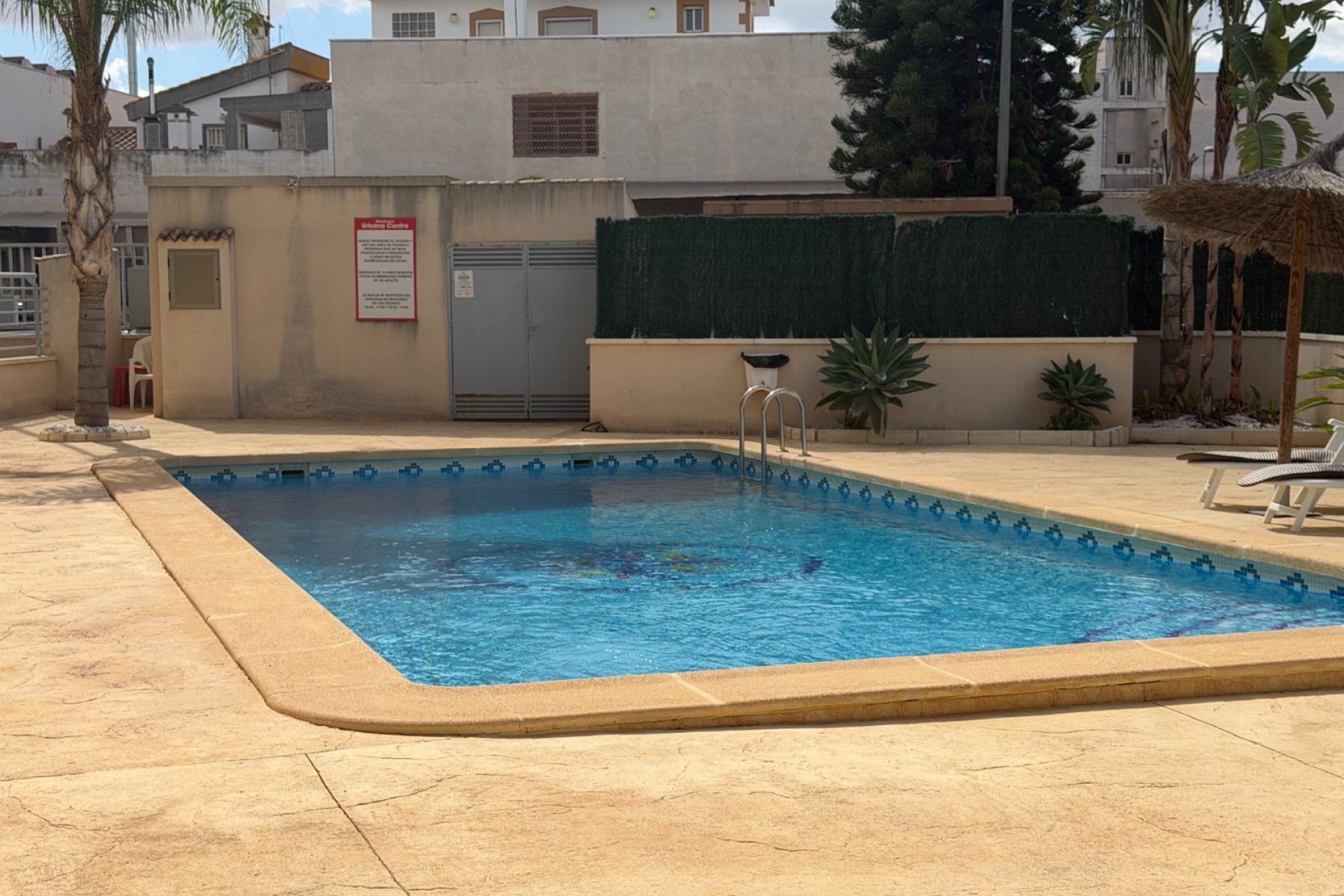 Resale - Apartment -
Jacarilla - Inland