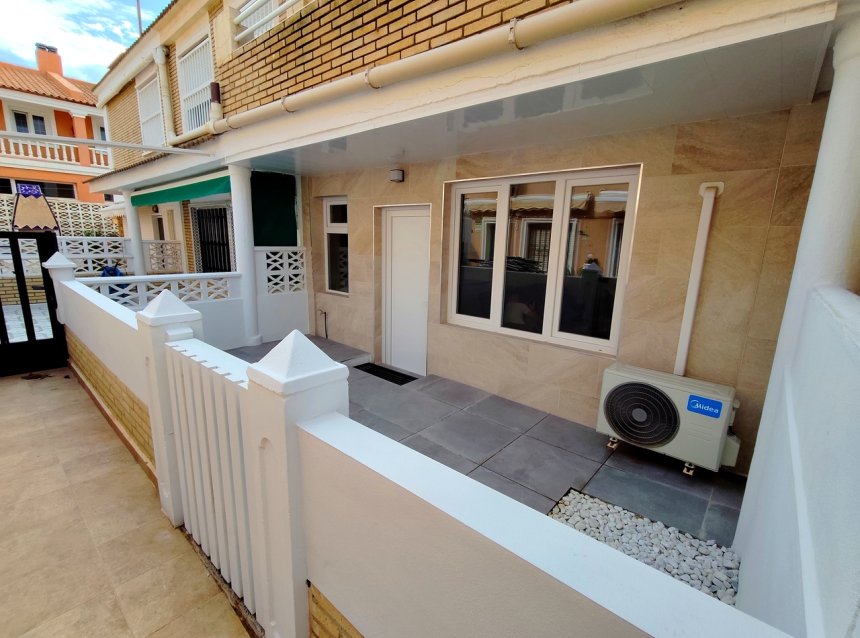Resale - Apartment -
La Mata - Costa Blanca