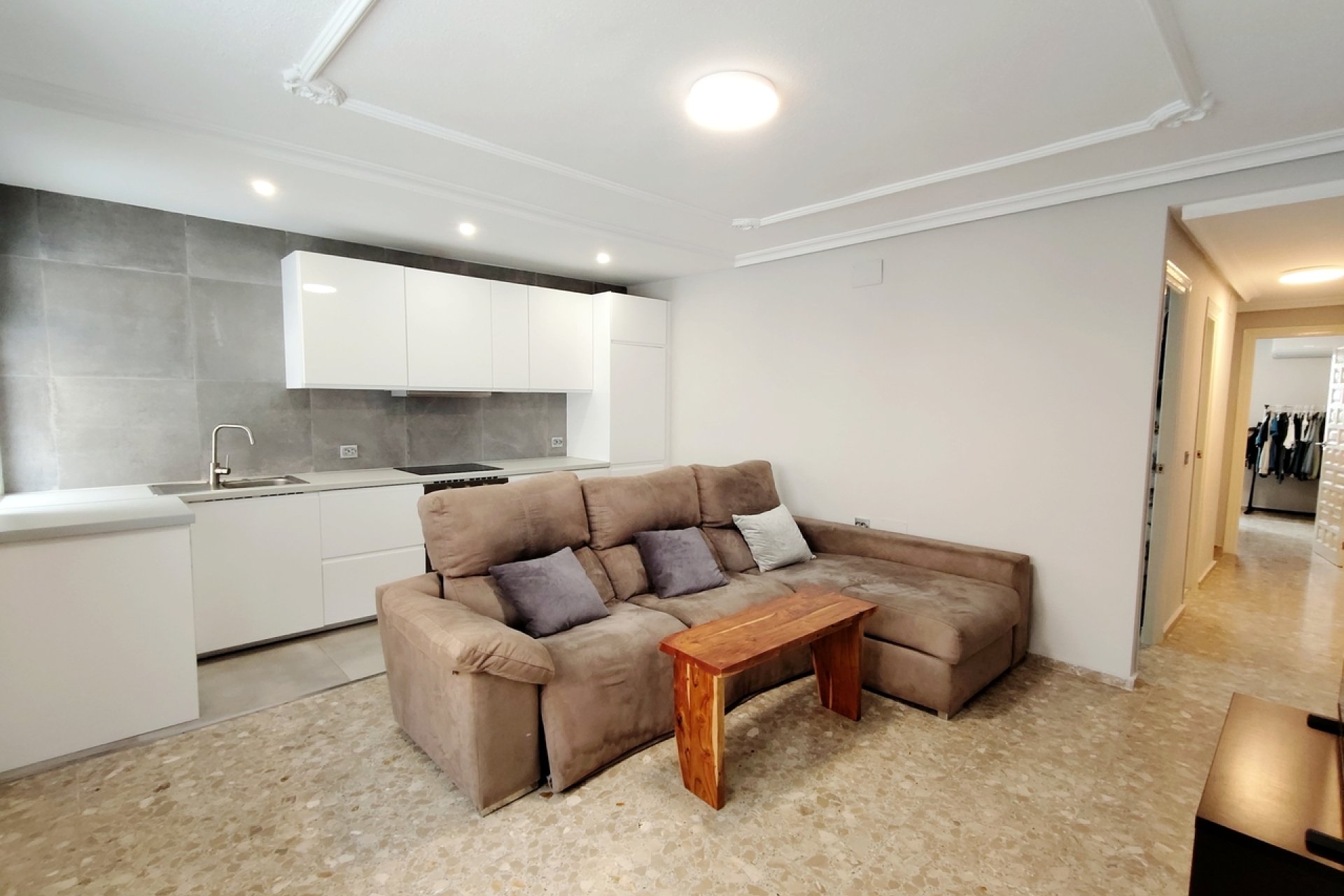 Resale - Apartment -
La Mata - Costa Blanca