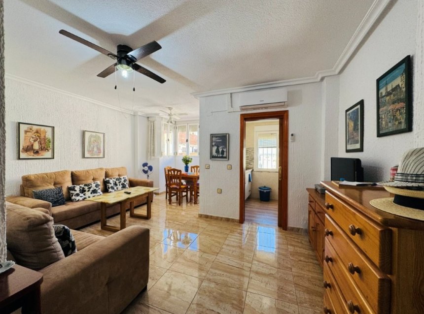 Resale - Apartment -
La Mata - Costa Blanca