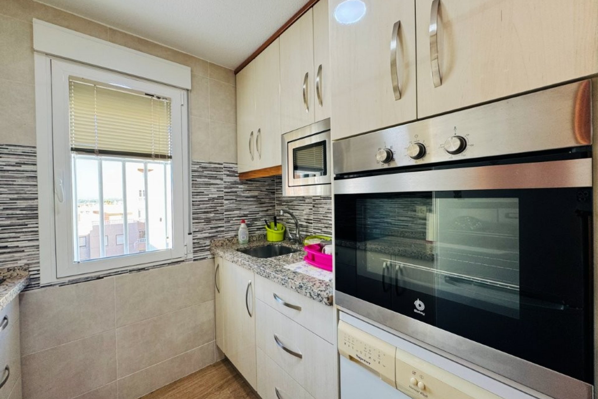 Resale - Apartment -
La Mata - Costa Blanca