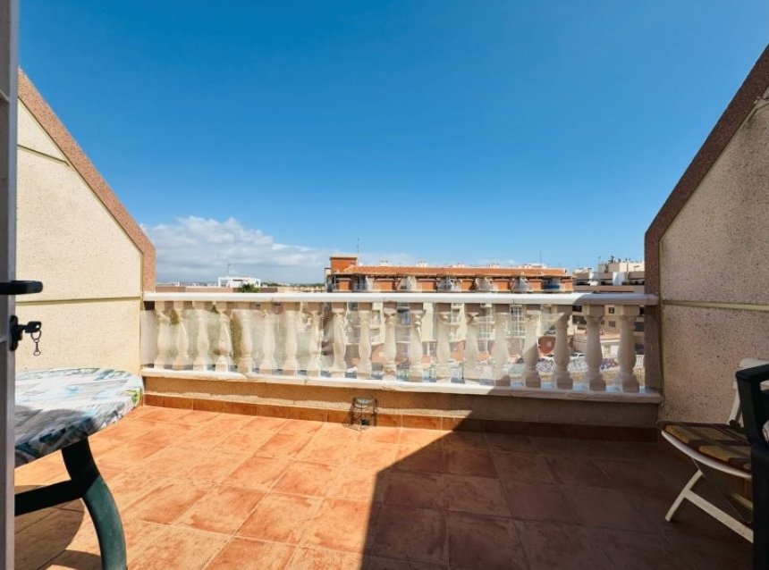 Resale - Apartment -
La Mata - Costa Blanca