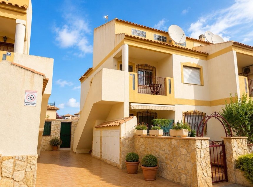 Resale - Apartment -
La Zenia - Costa Blanca