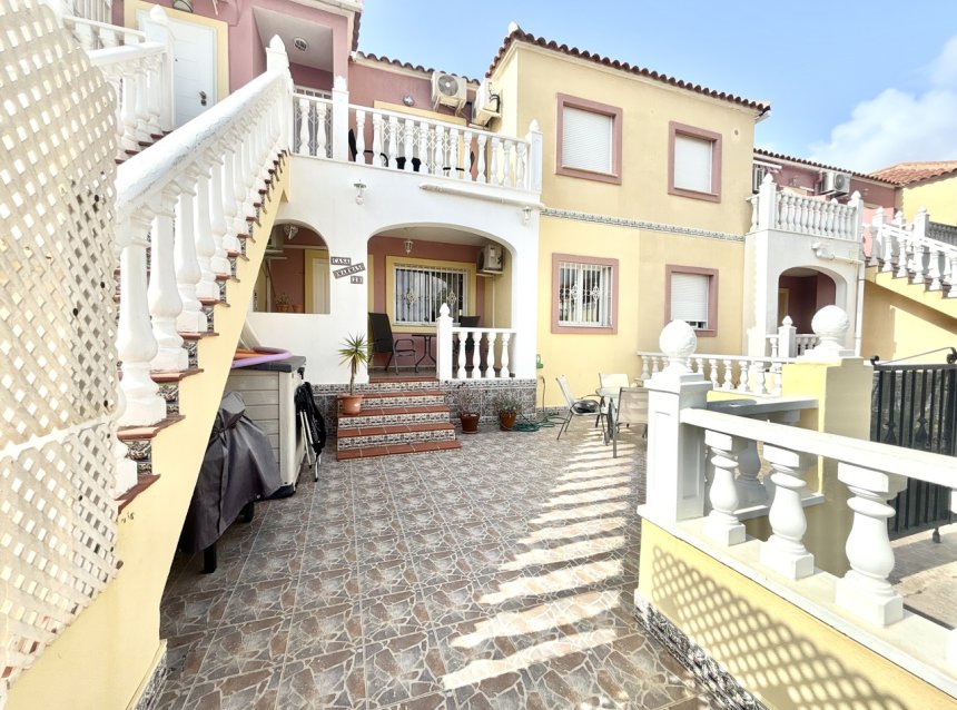 Resale - Apartment -
La Zenia - Costa Blanca