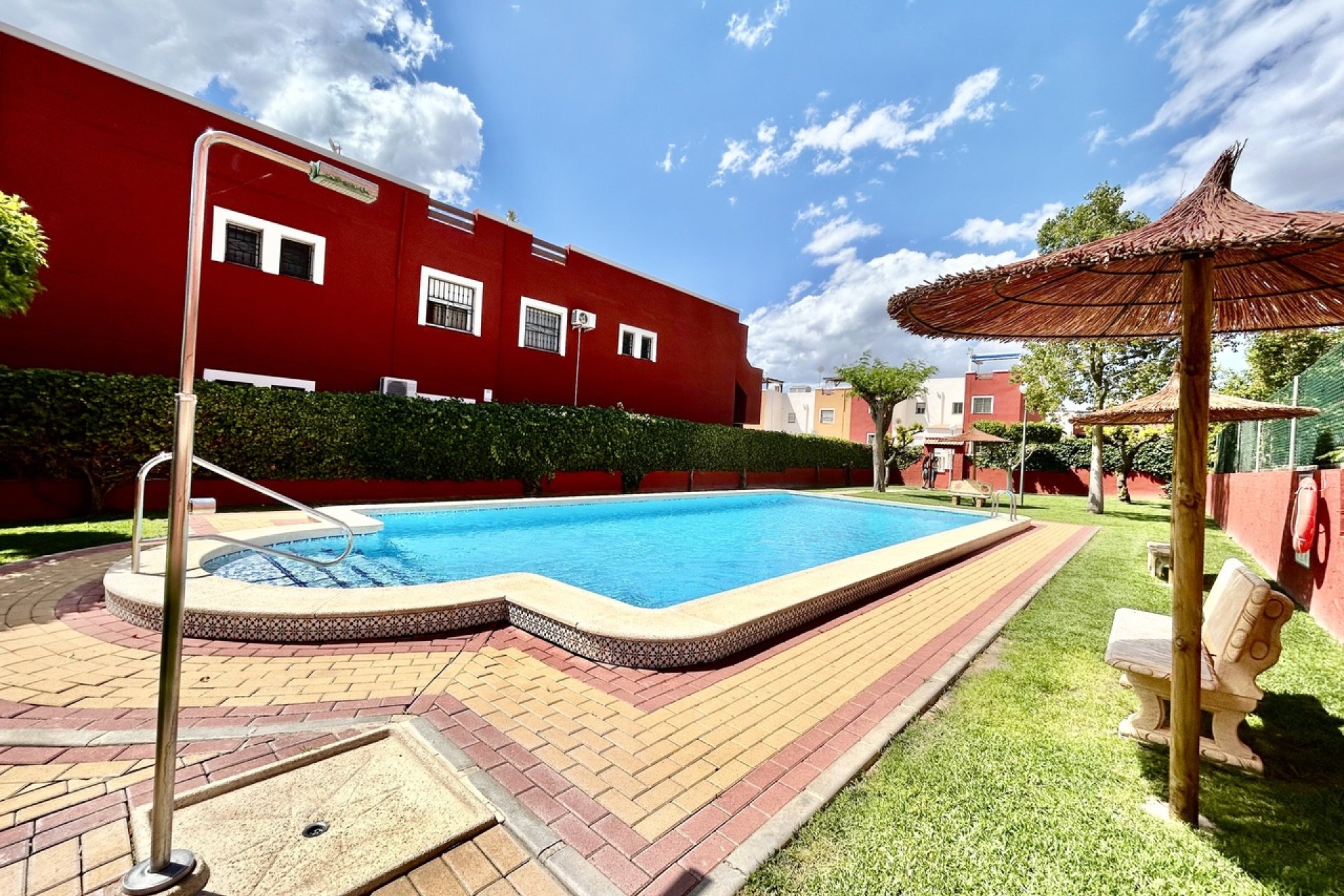 Resale - Apartment -
Los Altos - Costa Blanca