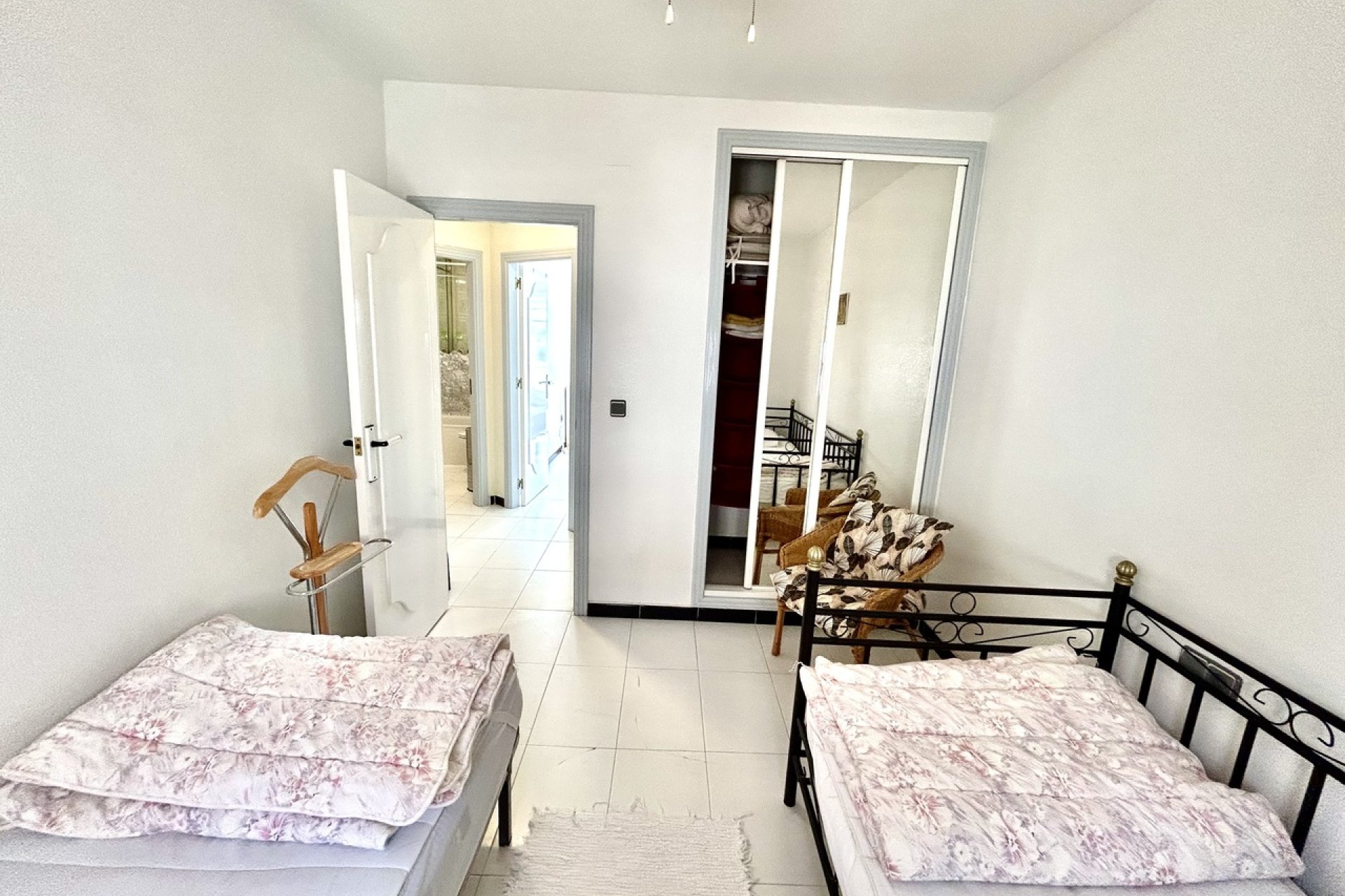 Resale - Apartment -
Los Altos - Costa Blanca
