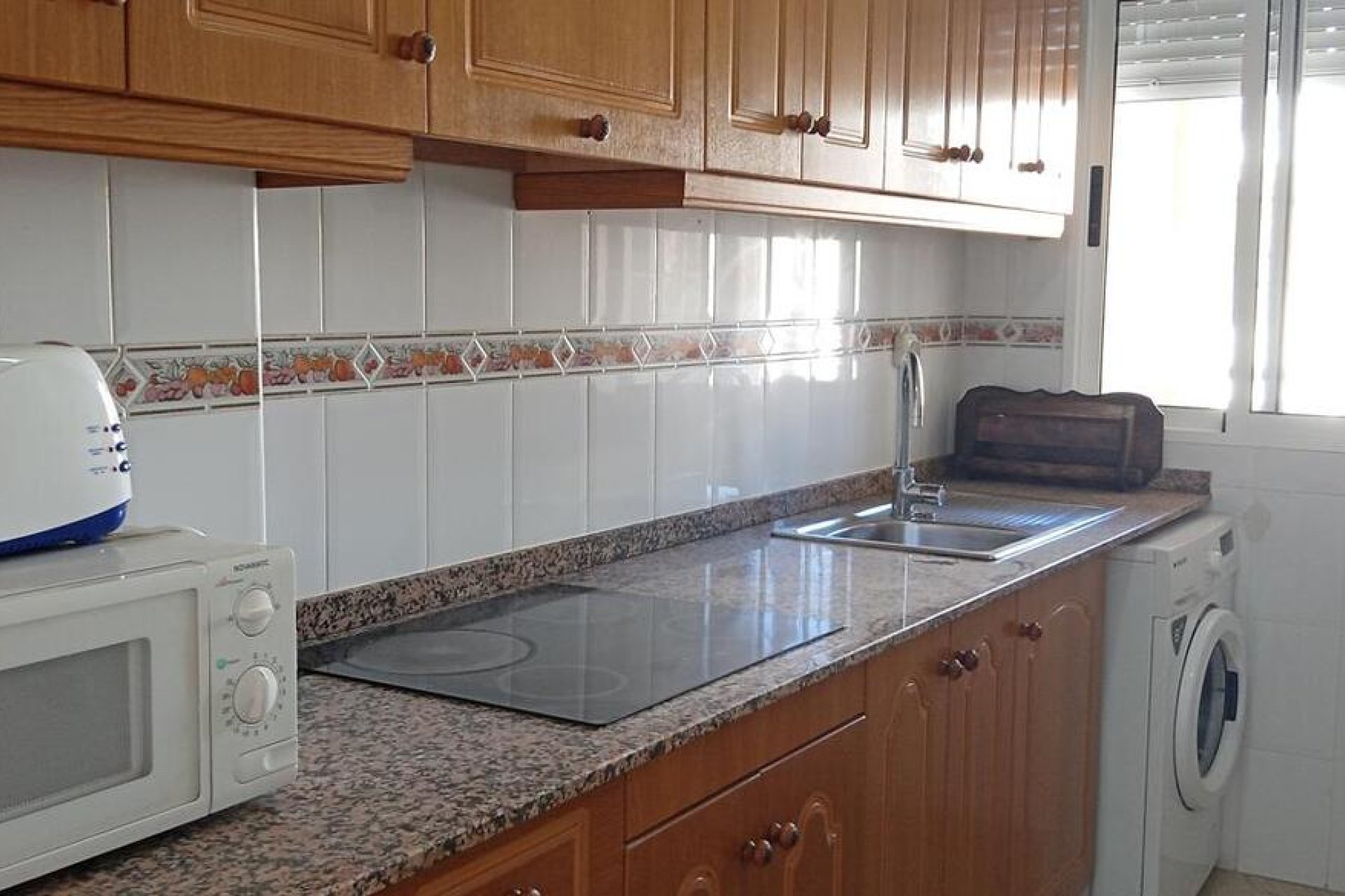 Resale - Apartment -
Los Montesinos - PUEBLO CENTRO