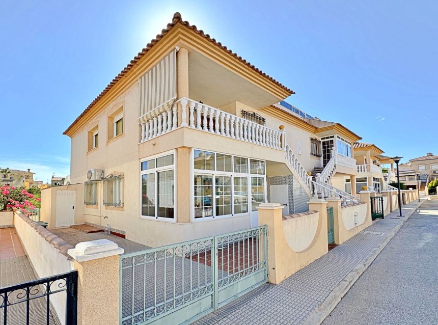 Resale - Apartment -
Orihuela Costa - Costa Blanca