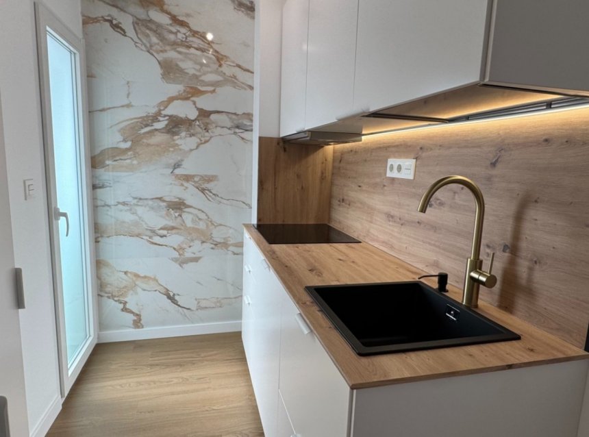 Resale - Apartment -
Orihuela Costa - Costa Blanca