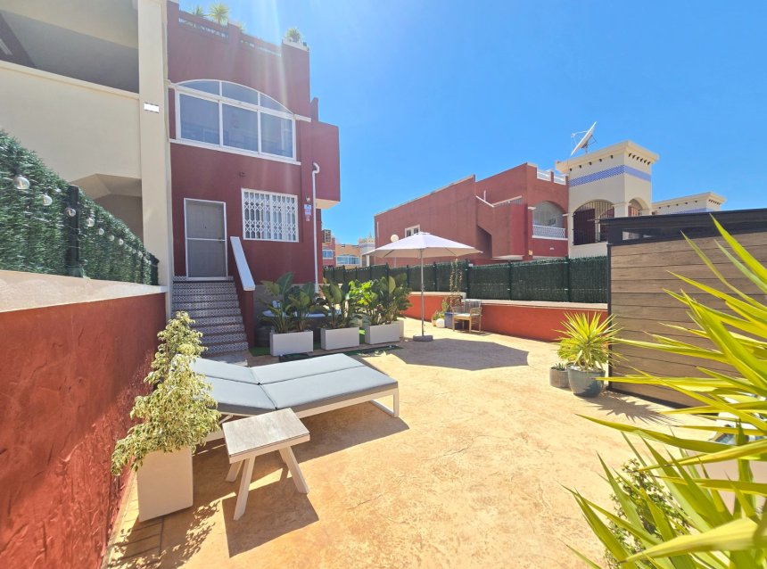 Resale - Apartment -
Orihuela Costa - Costa Blanca