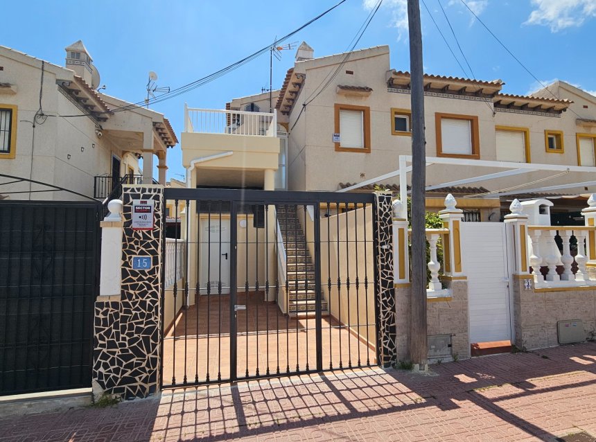 Resale - Apartment -
Orihuela Costa - Costa Blanca
