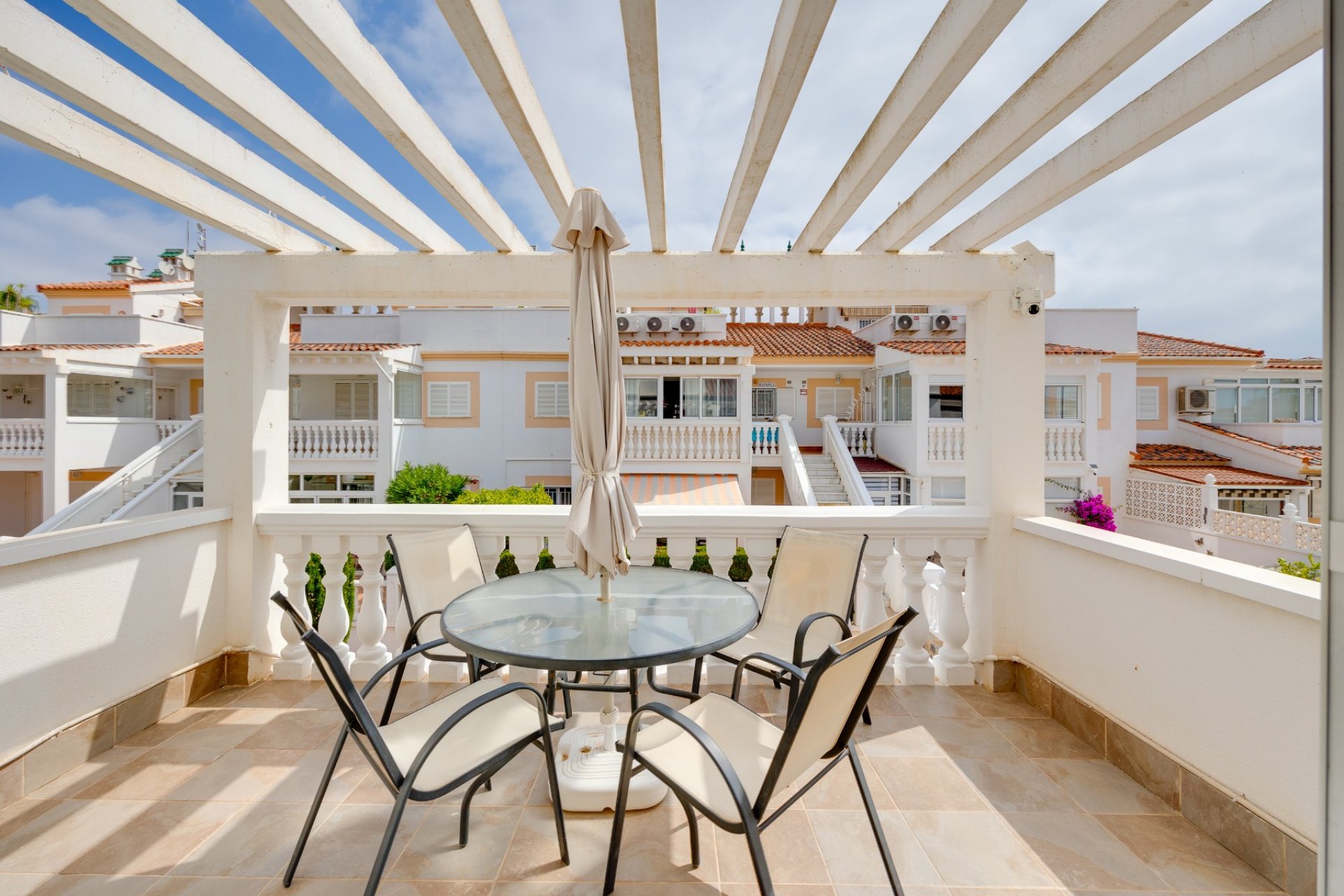 Resale - Apartment -
Orihuela Costa - Costa Blanca