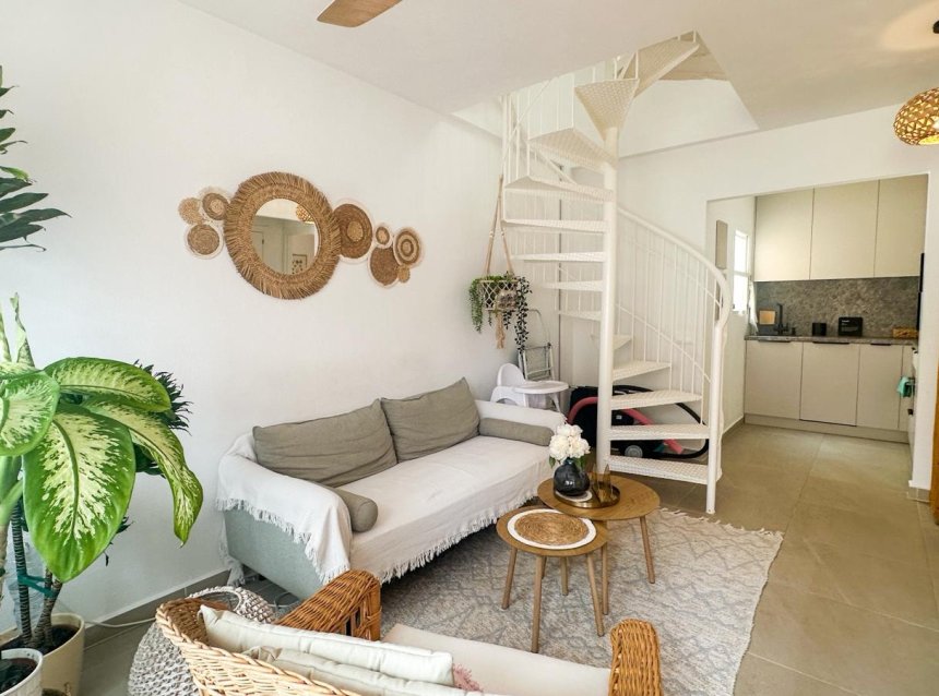 Resale - Apartment -
Orihuela Costa - Costa Blanca