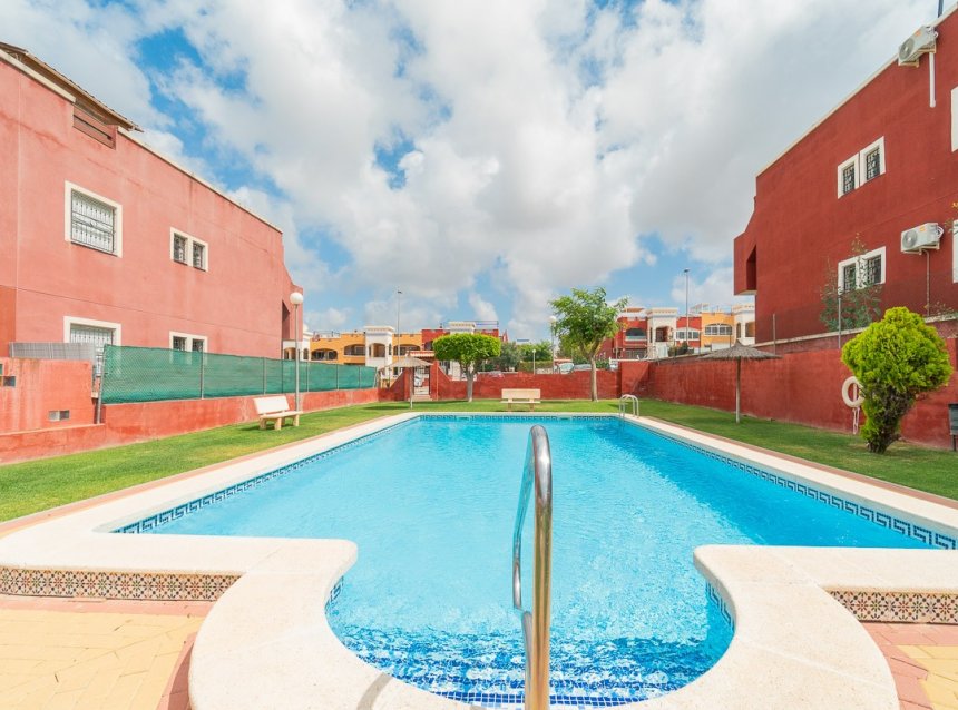 Resale - Apartment -
Orihuela Costa - Costa Blanca